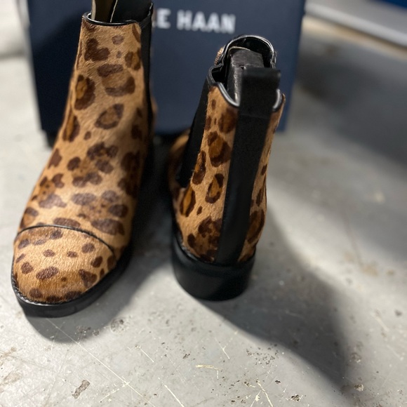 🦄🦄 Cole Haan Ocelot print Bootie - Picture 7 of 7
